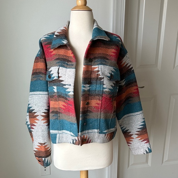 Blue B Collection Jackets & Blazers - EUC Blue B Collection Southwestern Patterned Button Down Jacket